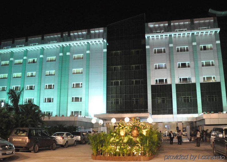 Manasarovar - The Fern Hyderabad Ngoại thất bức ảnh