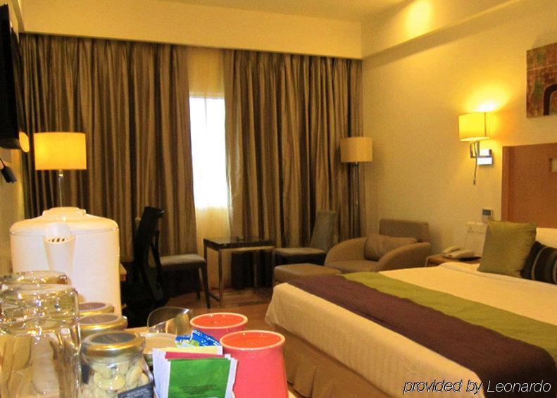 Manasarovar - The Fern Hyderabad Ngoại thất bức ảnh