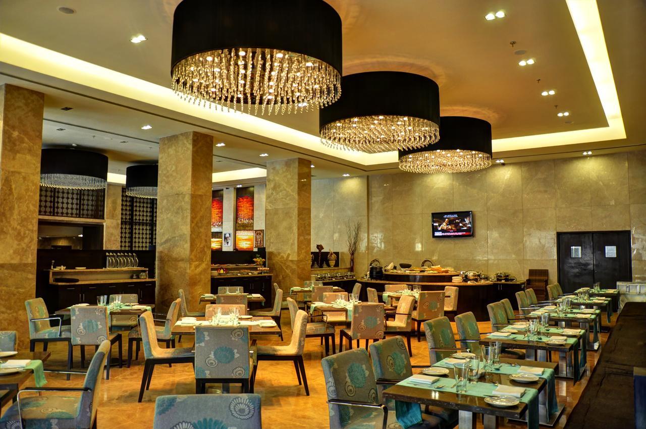 Manasarovar - The Fern Hyderabad Ngoại thất bức ảnh