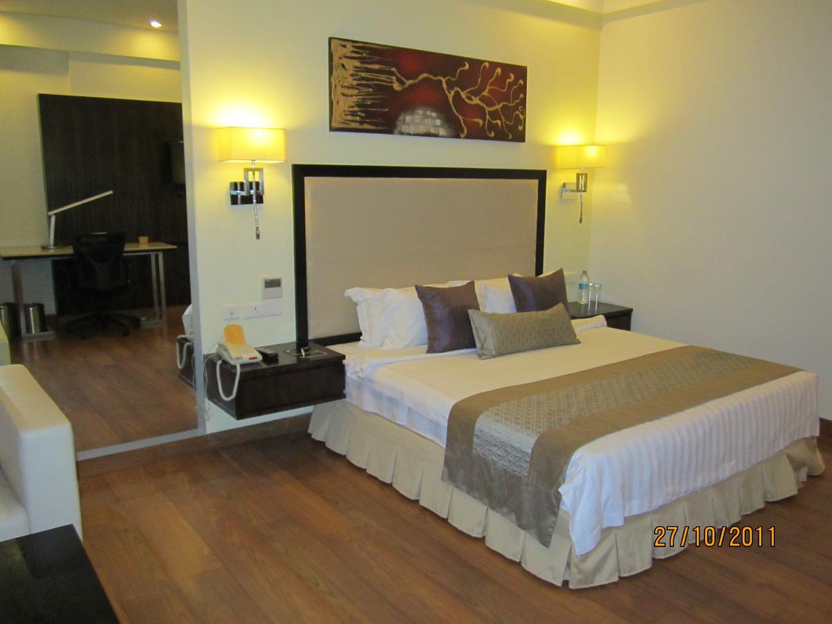 Manasarovar - The Fern Hyderabad Ngoại thất bức ảnh